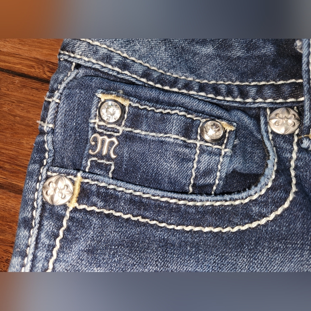 Women's Miss Me Jeans - Picture 7 of 10
